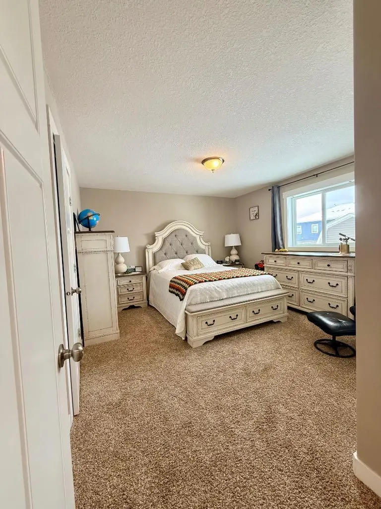 9926 110 Street La Crete AB T0H2H0