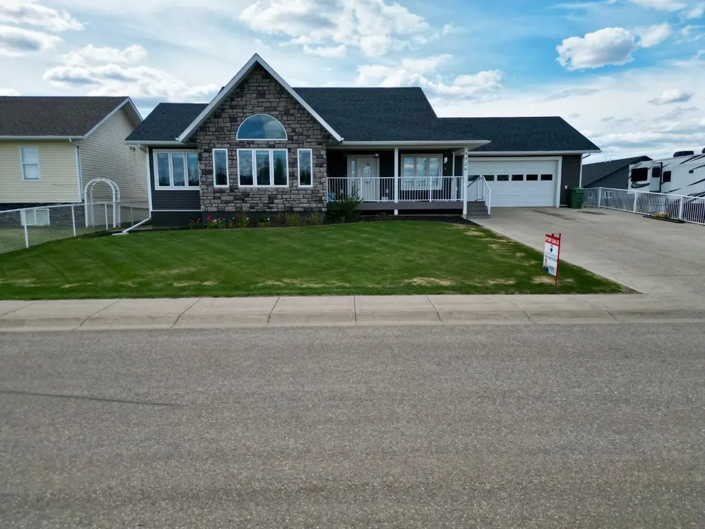 9926 110 Street La Crete AB T0H2H0