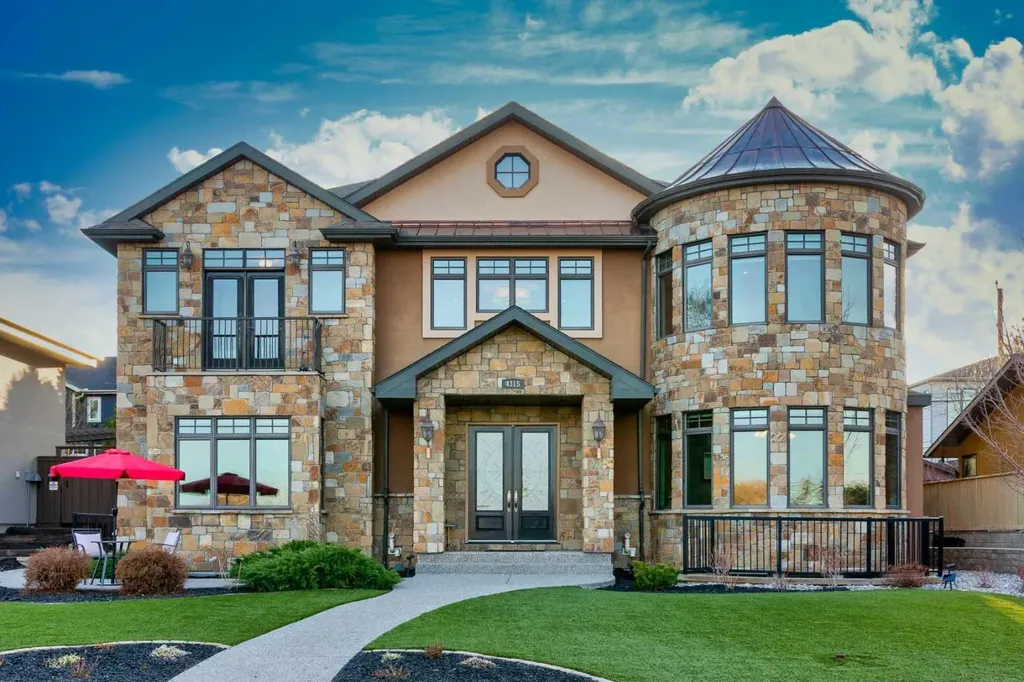 4315 14a Street SW Calgary AB T2T 3Y4