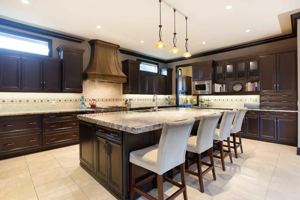 4315 14a Street SW Calgary AB T2T 3Y4