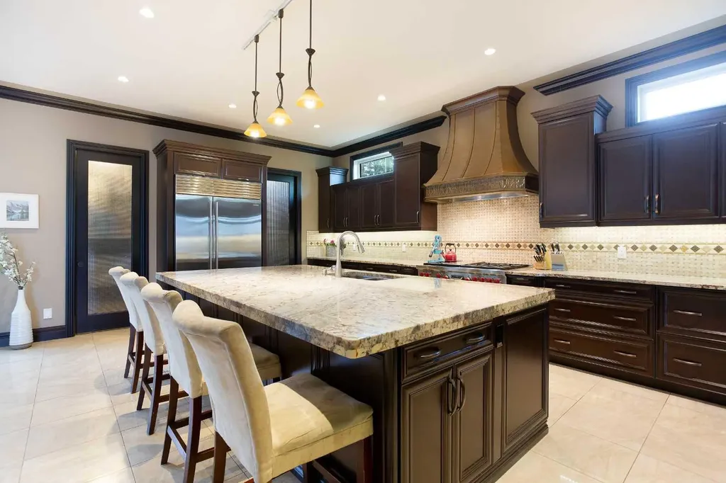 4315 14a Street SW Calgary AB T2T 3Y4