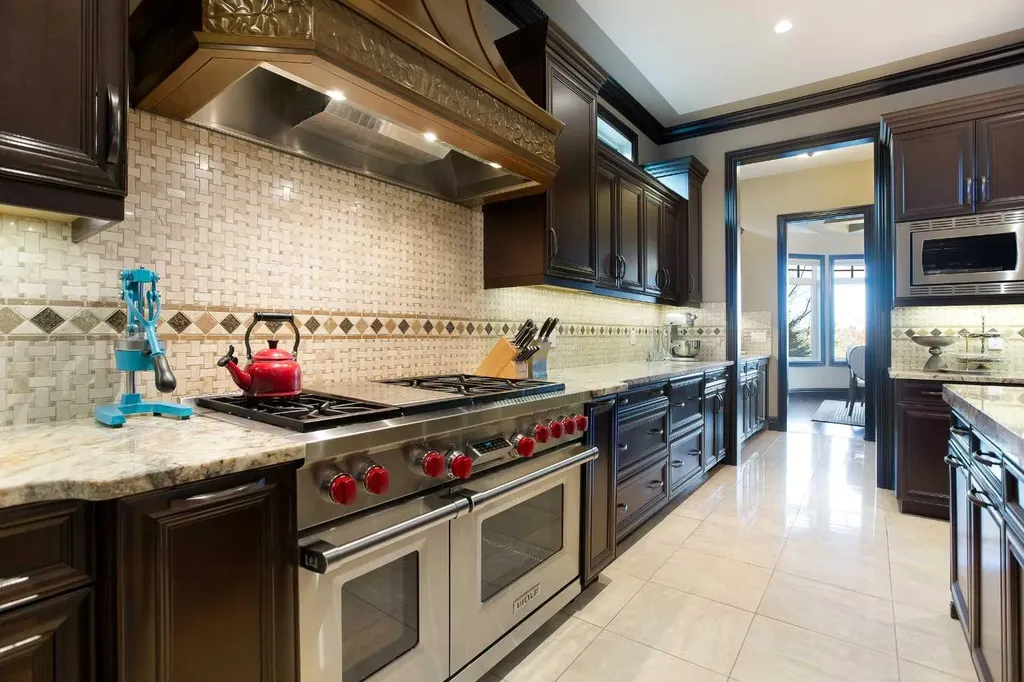 4315 14a Street SW Calgary AB T2T 3Y4