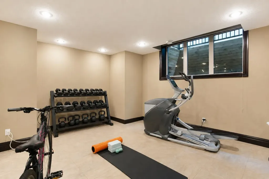 4315 14a Street SW Calgary AB T2T 3Y4