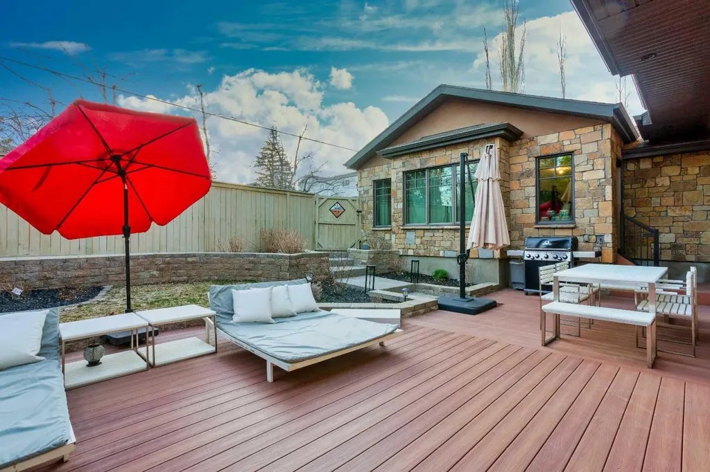4315 14a Street SW Calgary AB T2T 3Y4