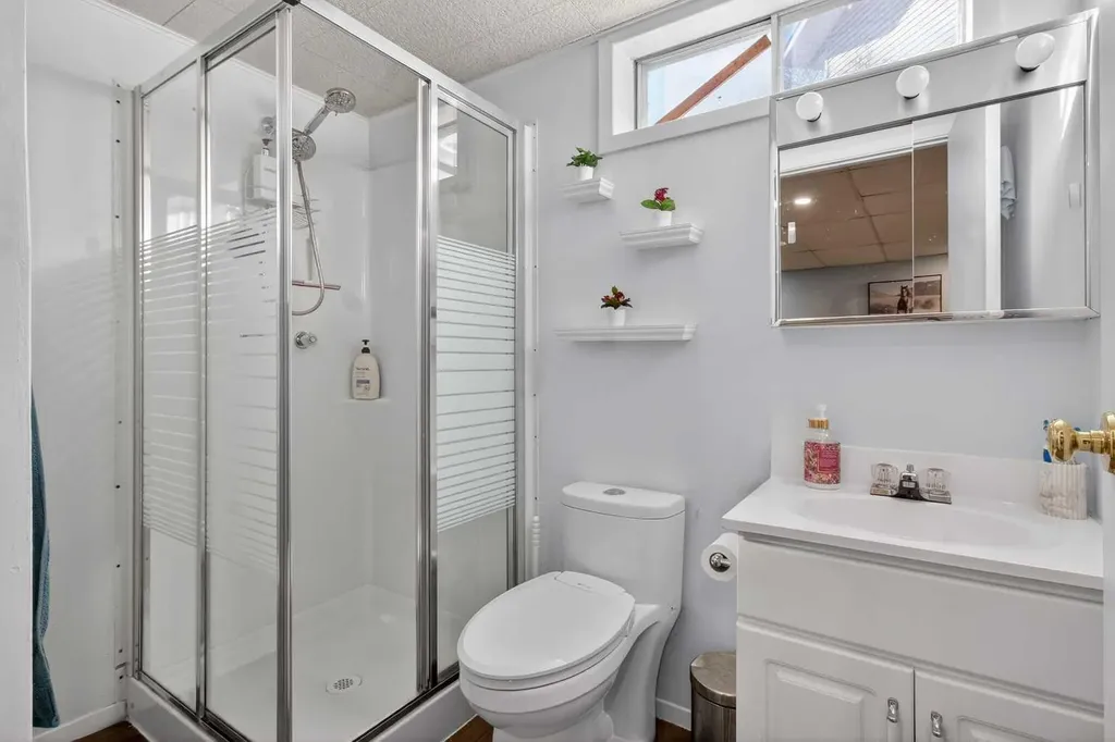 77 Summerfield Road SE Airdrie AB T4B 1X8