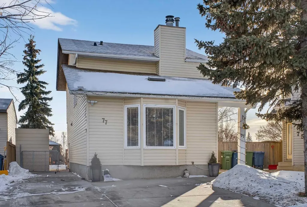 77 Summerfield Road SE Airdrie AB T4B 1X8