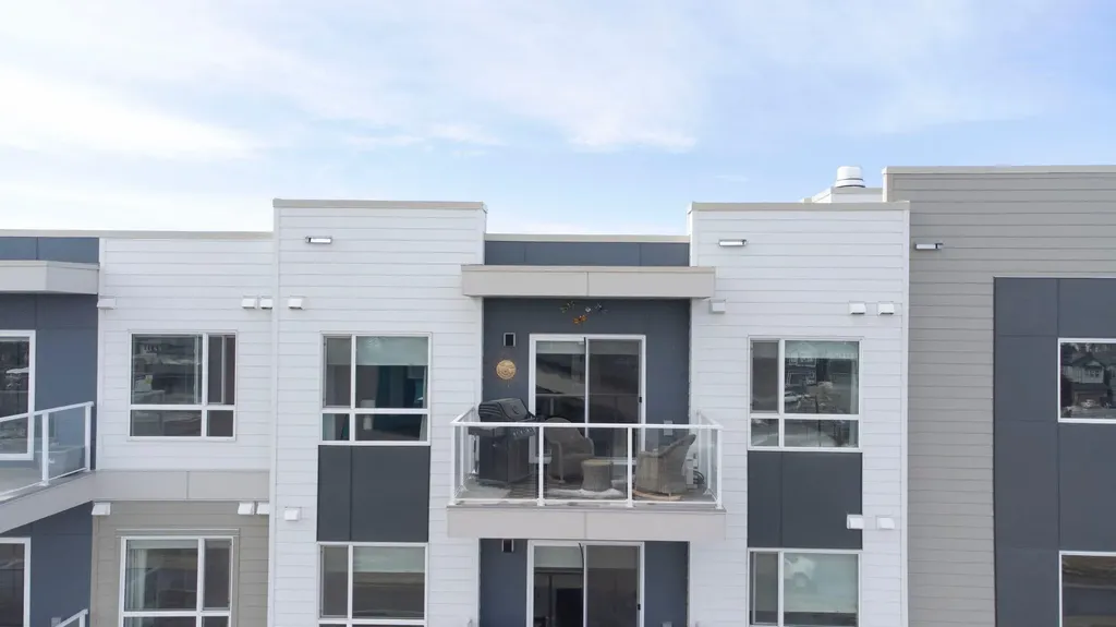 220 Seton Grove SE Calgary AB T3M 3T1