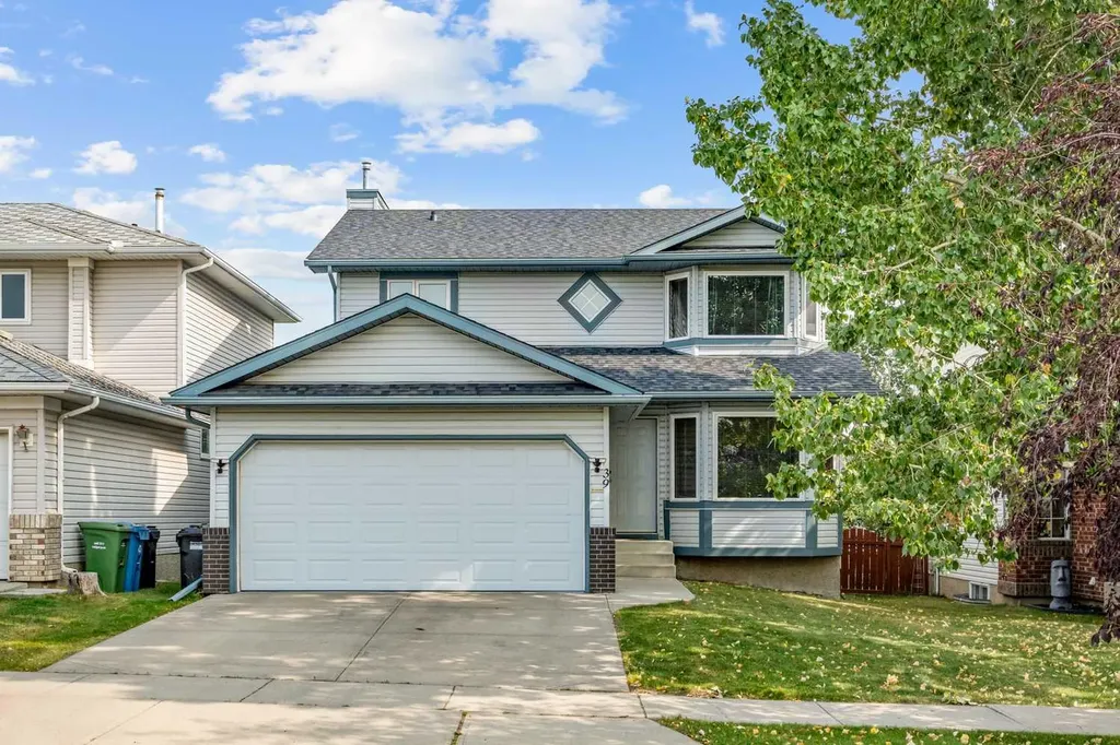 39 Arbour Wood Close NW Calgary AB T3G 4A8