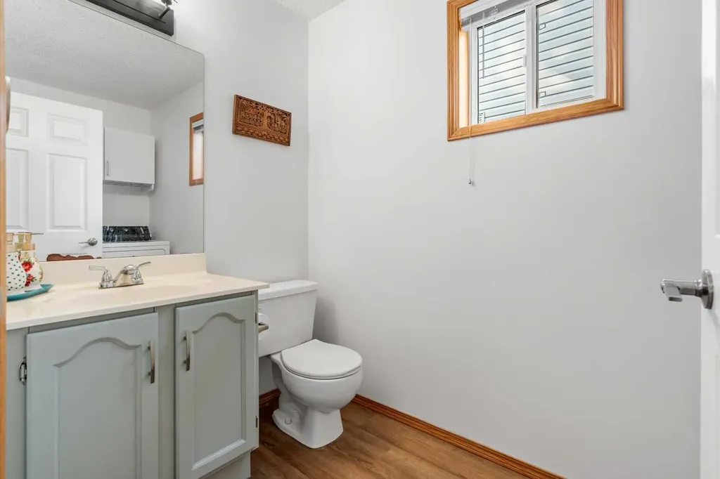 39 Arbour Wood Close NW Calgary AB T3G 4A8