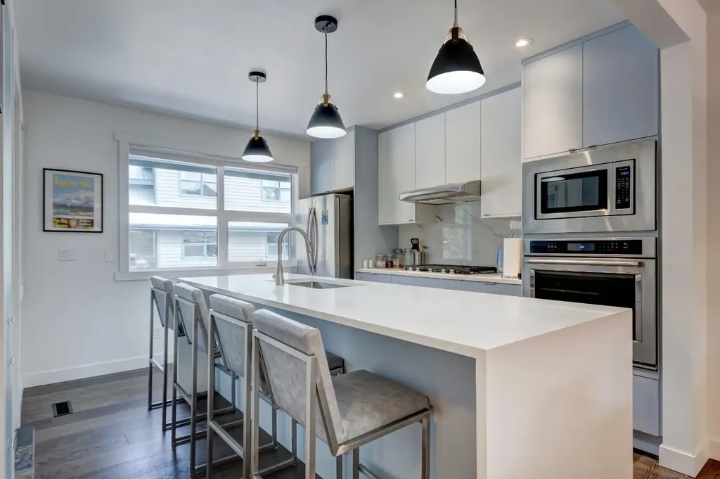 242 Benchlands Terrace Canmore AB T1W 1E9