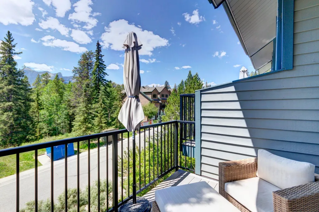 242 Benchlands Terrace Canmore AB T1W 1E9