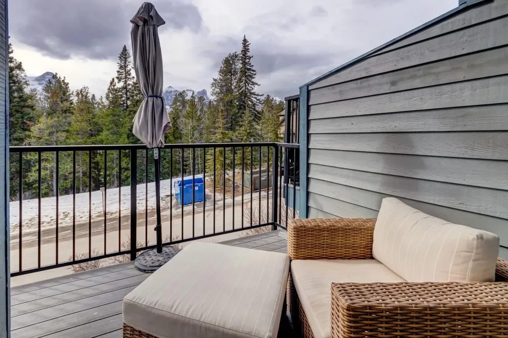 242 Benchlands Terrace Canmore AB T1W 1E9