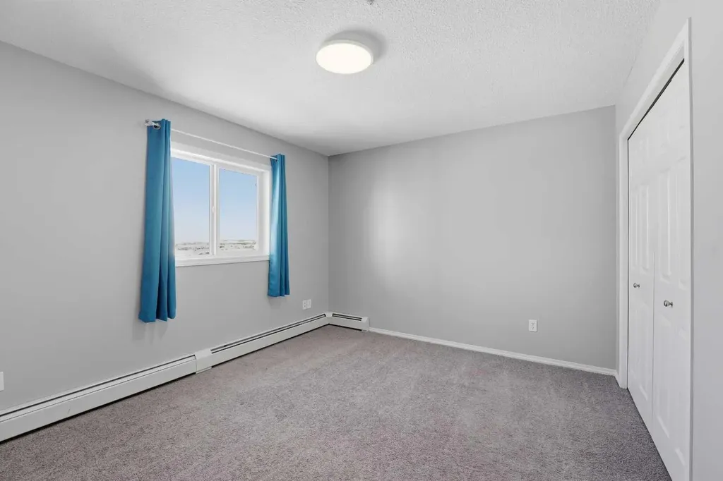 3 Broadway Rise Sylvan Lake AB T4S 0G9