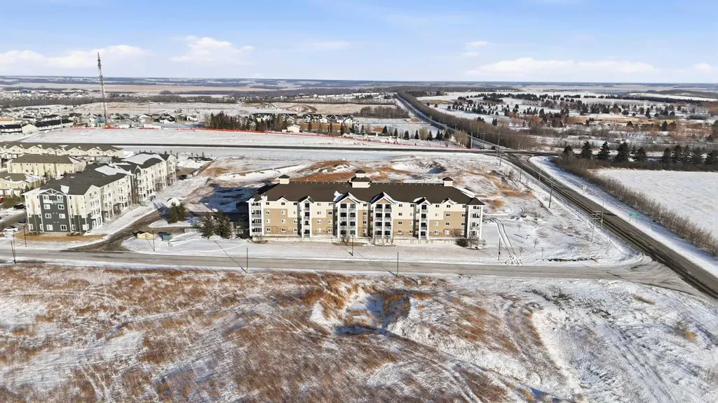 3 Broadway Rise Sylvan Lake AB T4S 0G9