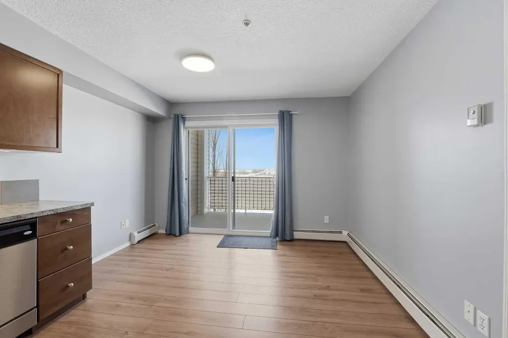 3 Broadway Rise Sylvan Lake AB T4S 0G9