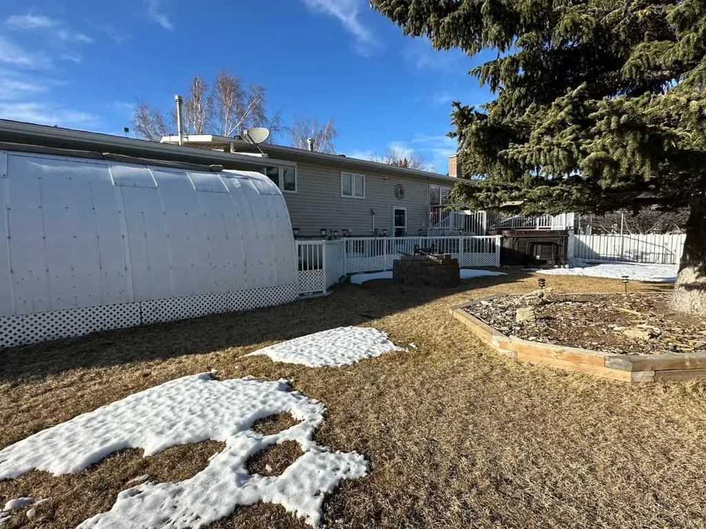 1801 82 Street Coleman AB T0K 0M0