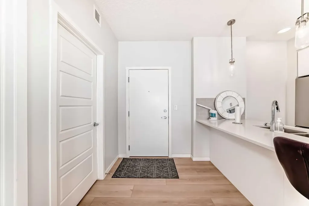 550 Belmont Street SW Calgary AB T2X 5Y9