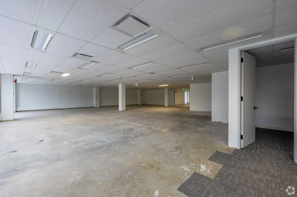 1121 Centre Street NW Calgary AB T2E 7K6