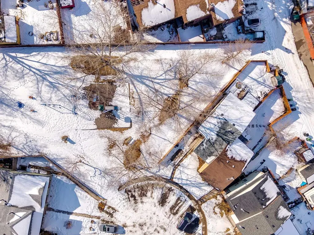 217 Aboyne Place NE Calgary AB T2A 5Z2