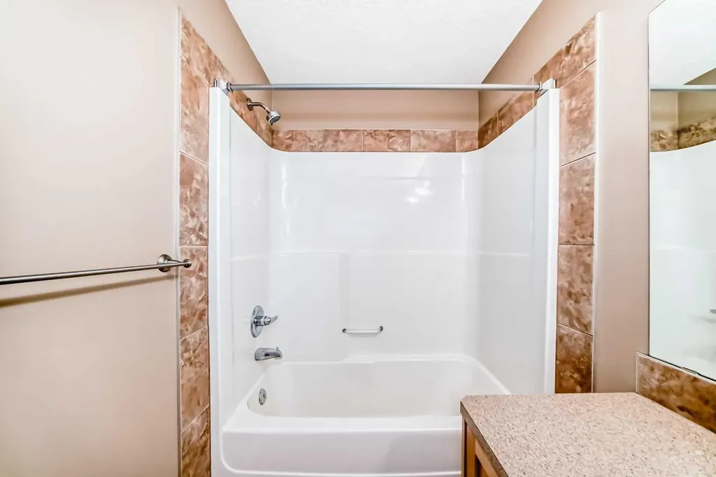 620 Luxstone Landing SW Airdrie AB T4B 0B5