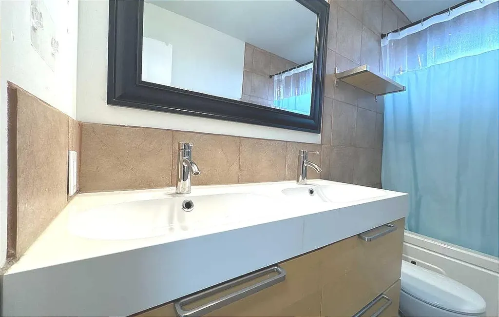 2715 41a Avenue SE Calgary AB T2B 2M1