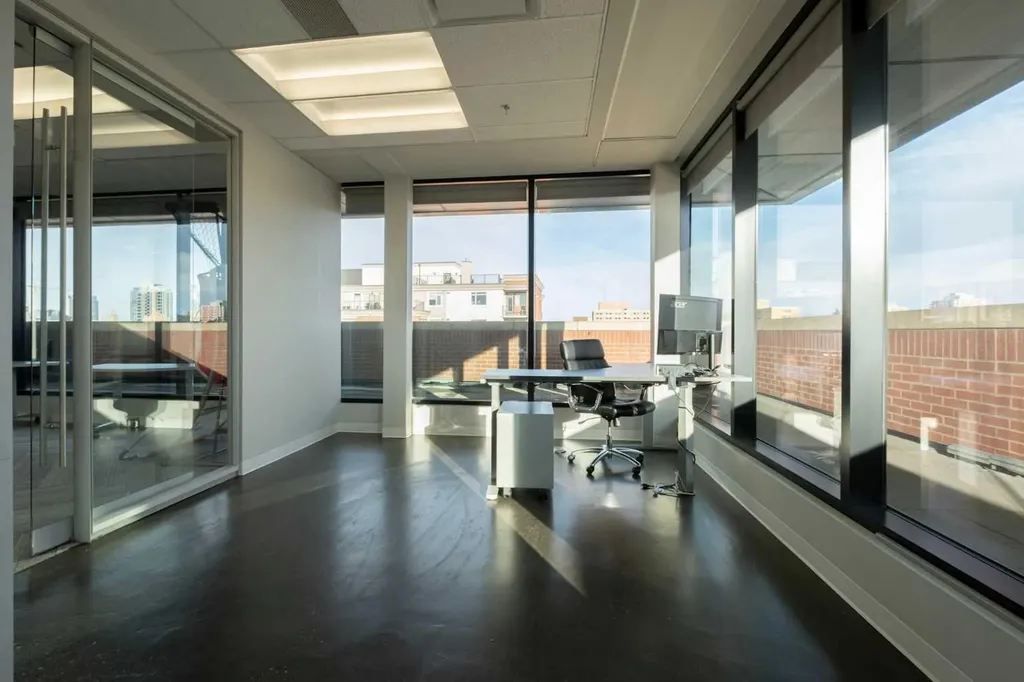 2207 4 Street SW Calgary AB T2S 1W9