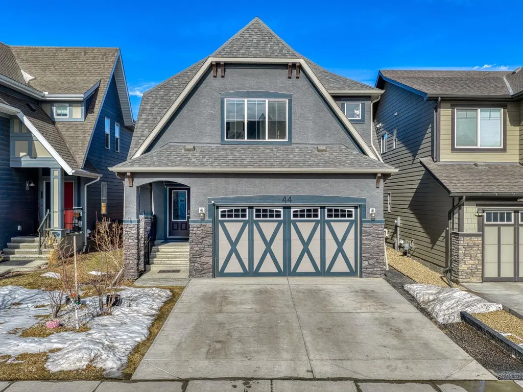 44 Masters Terrace SE Calgary AB T3M 2T1