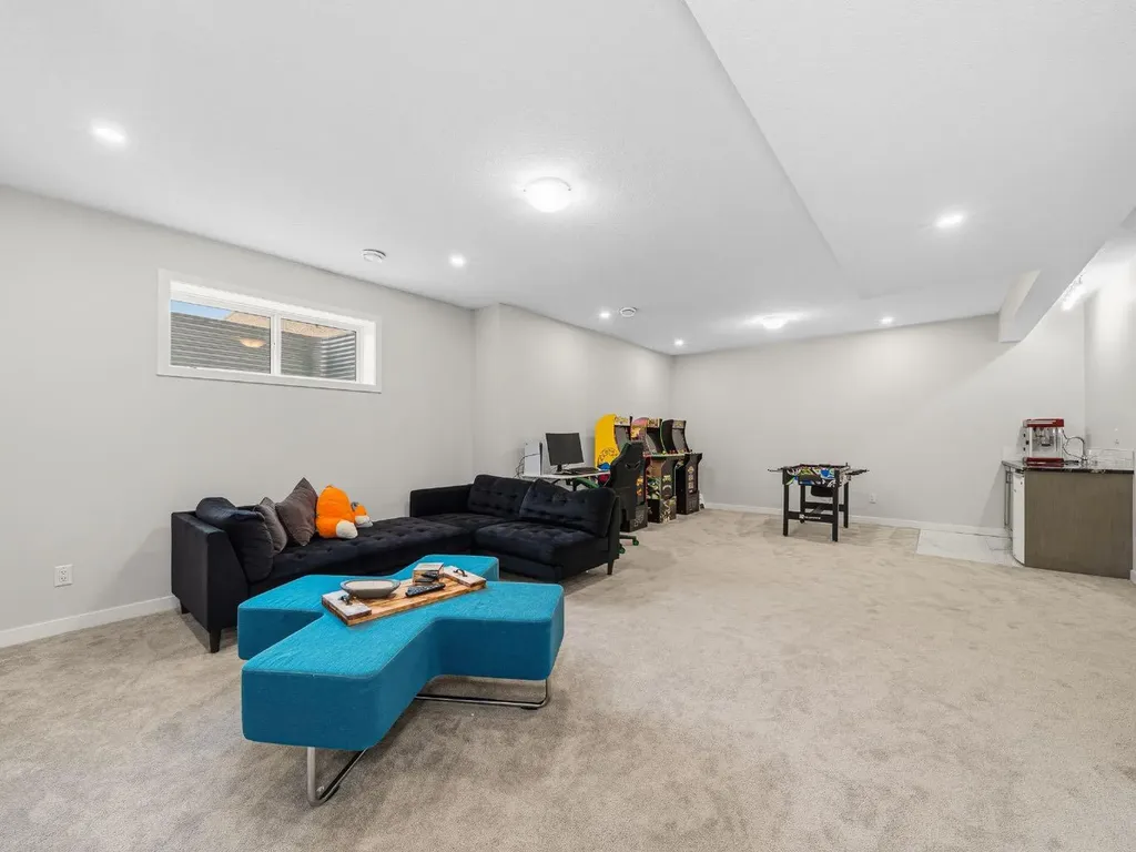 44 Masters Terrace SE Calgary AB T3M 2T1