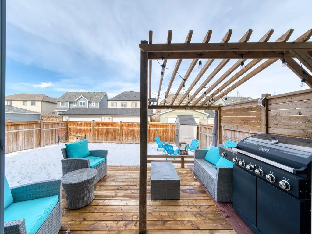 44 Masters Terrace SE Calgary AB T3M 2T1