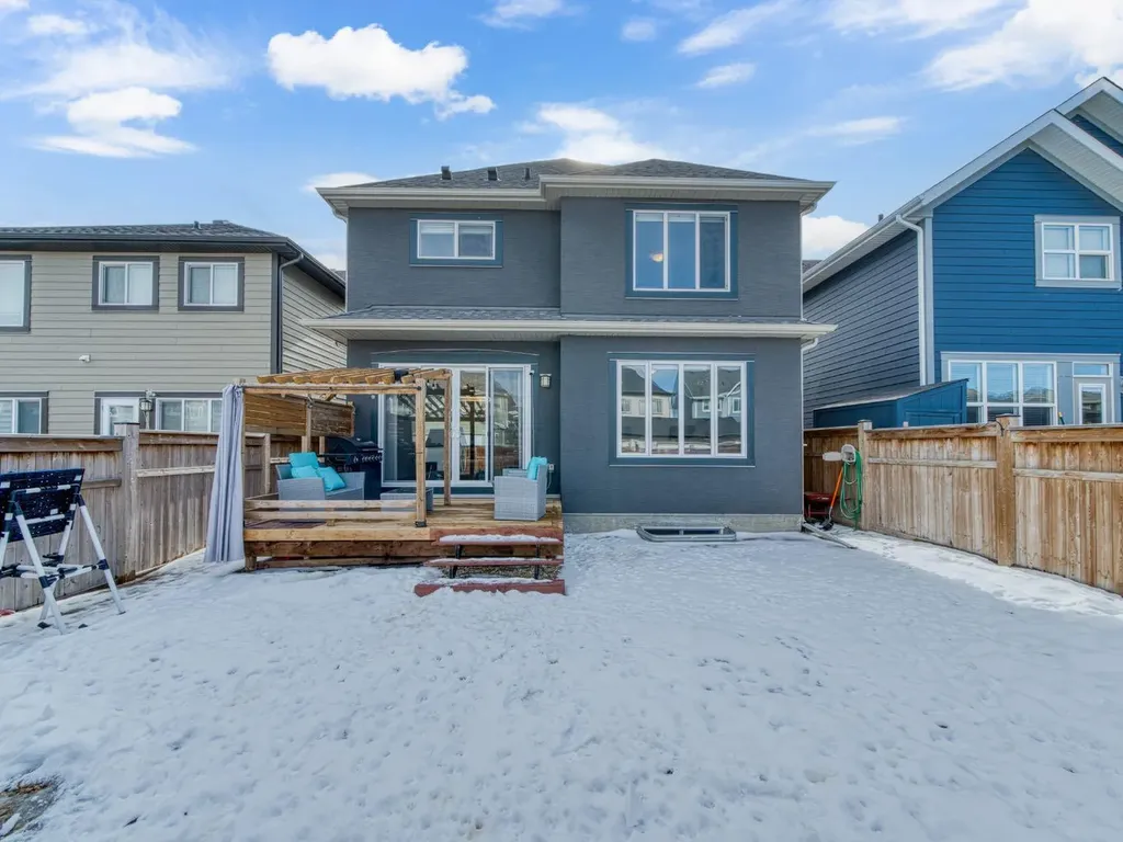44 Masters Terrace SE Calgary AB T3M 2T1