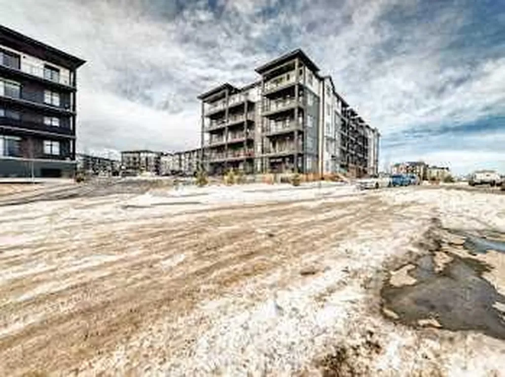 30 Sage Hill Walk NW Calgary AB T3R 2A9