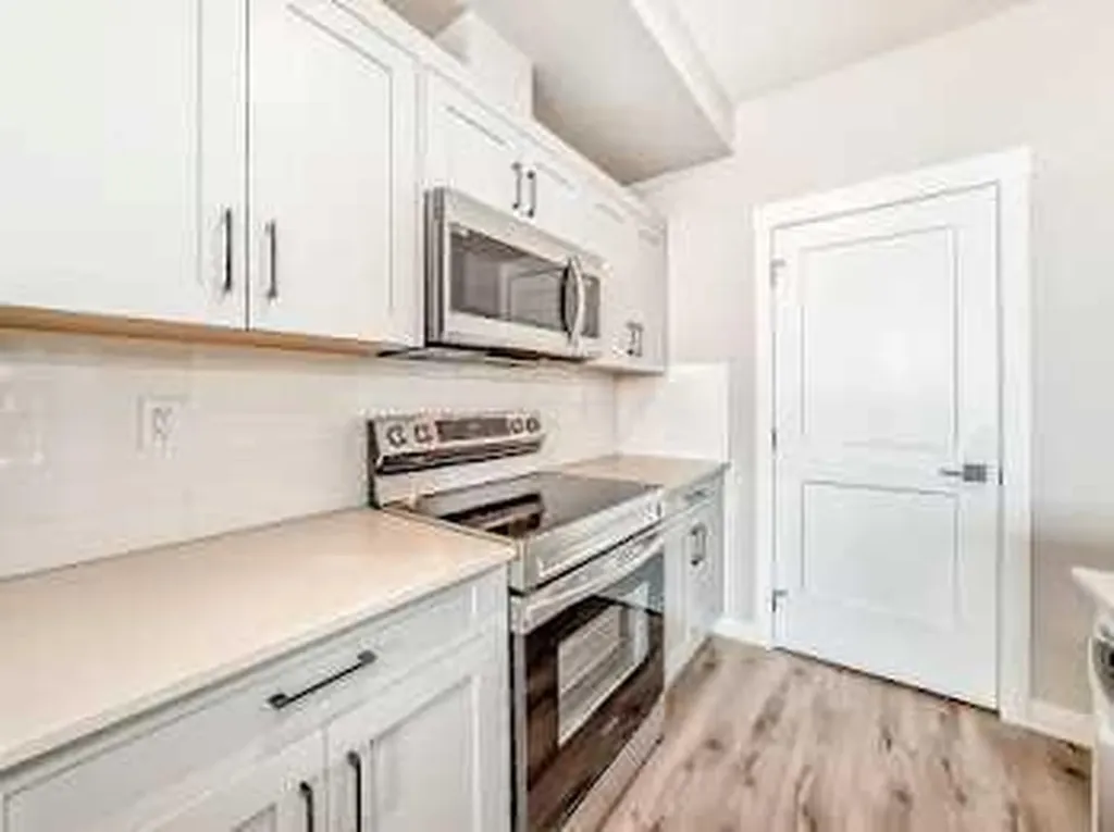 30 Sage Hill Walk NW Calgary AB T3R 2A9
