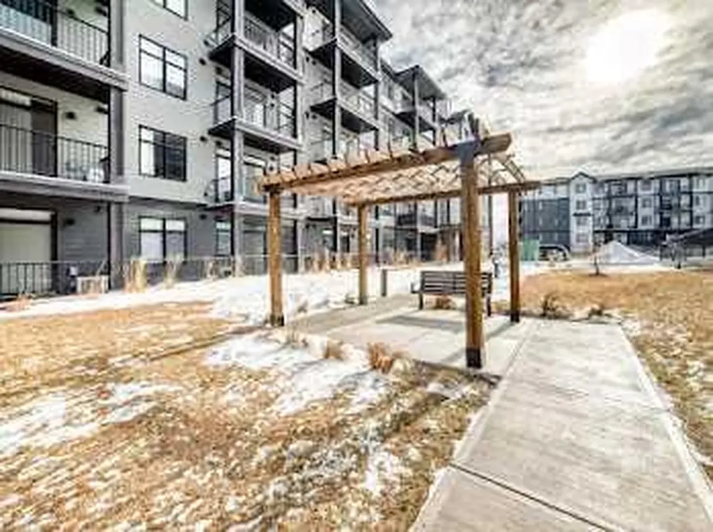 30 Sage Hill Walk NW Calgary AB T3R 2A9