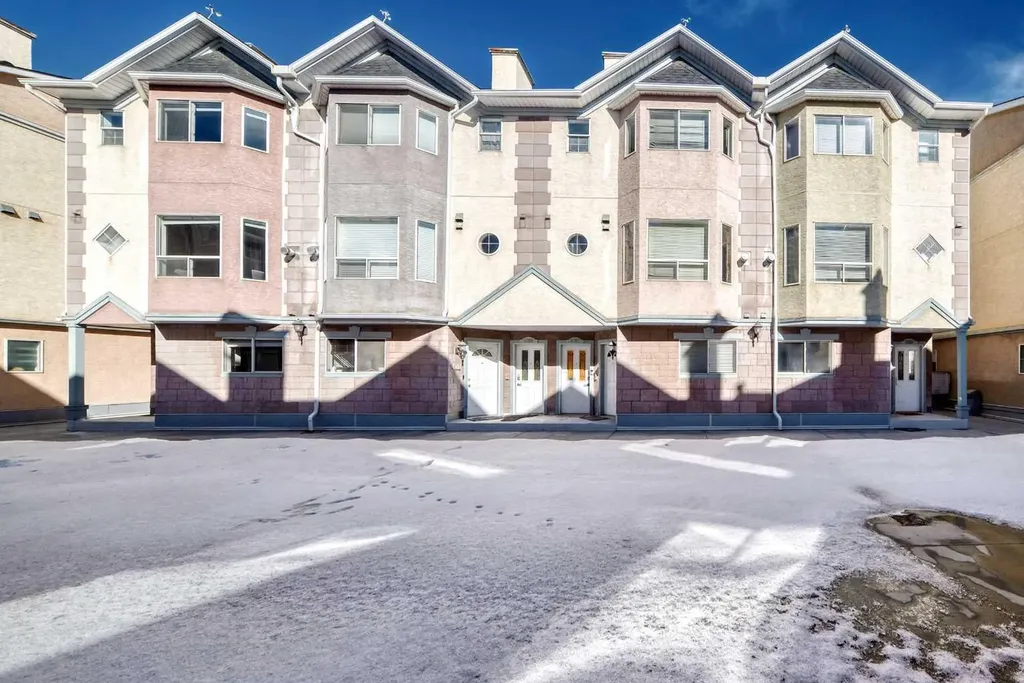 1507 11 Street SW Calgary AB T2R 1R3