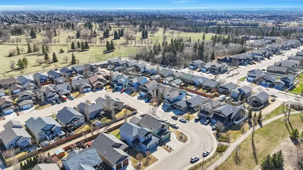 55 Carter Close Red Deer AB T4P 0G5
