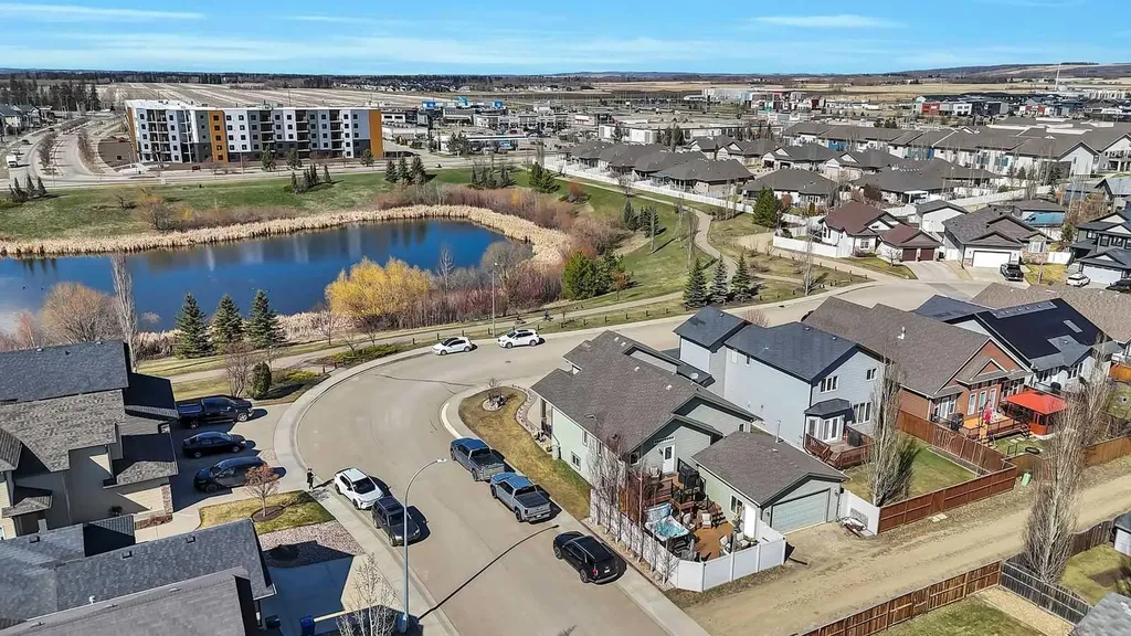 55 Carter Close Red Deer AB T4P 0G5