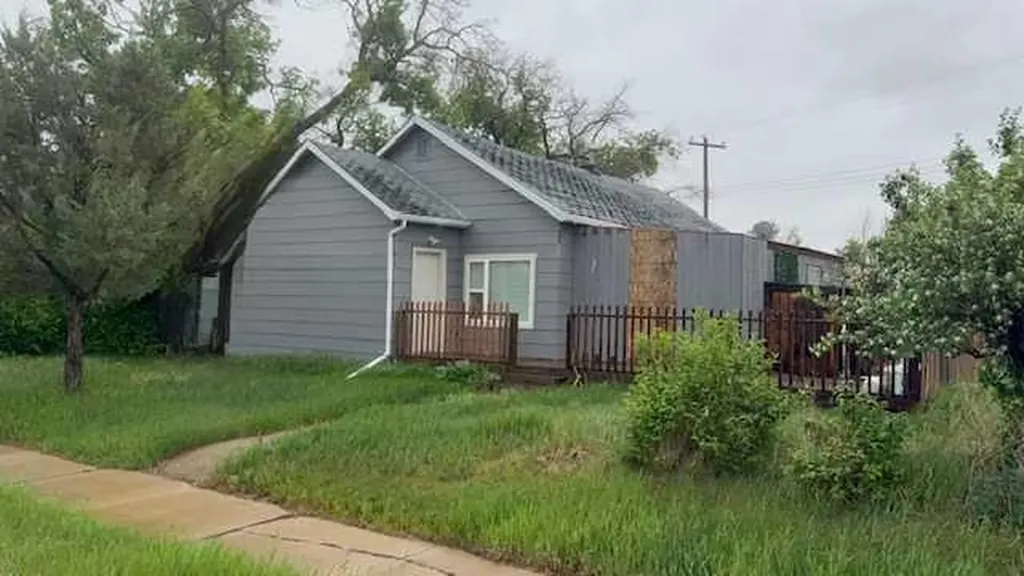 899 3 Avenue W Drumheller AB T0J 0Y3