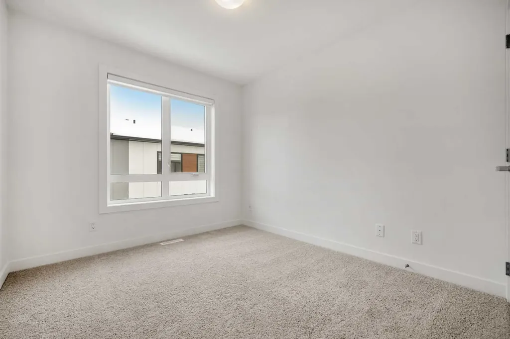 8323 8 Avenue SW Calgary AB T3H 6M8