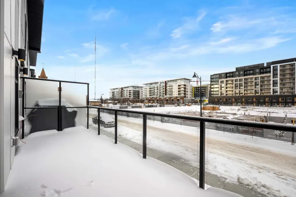 8323 8 Avenue SW Calgary AB T3H 6M8