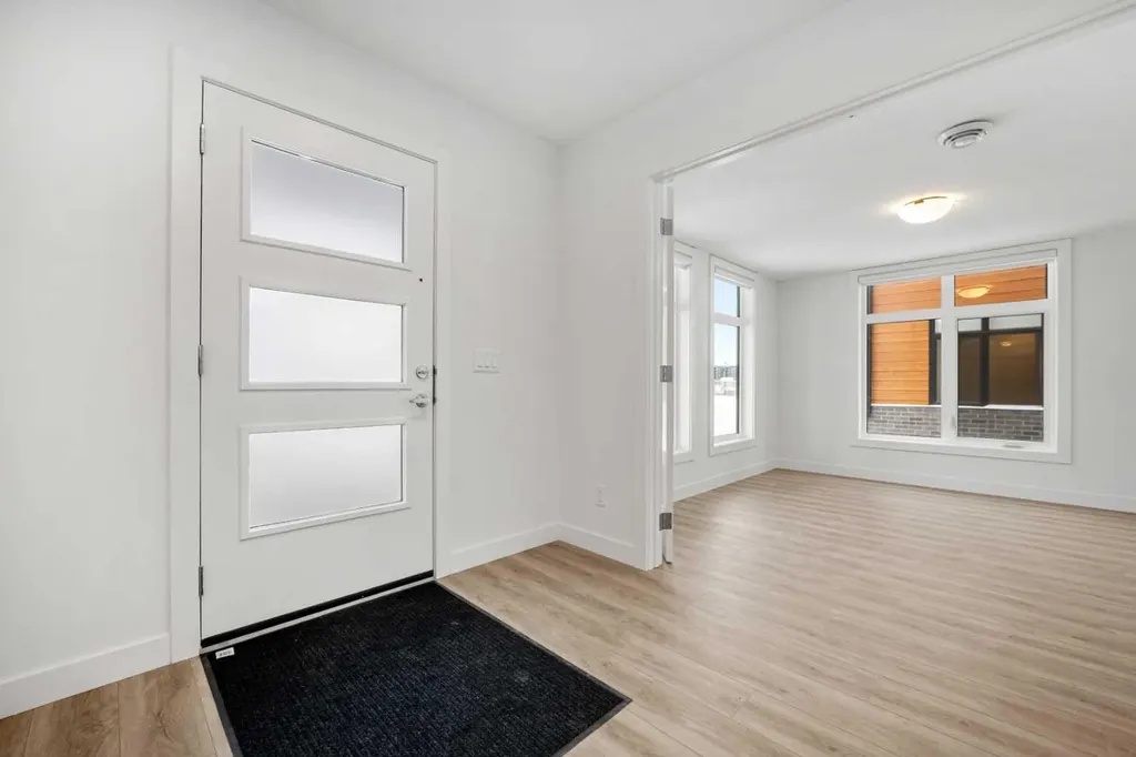 8323 8 Avenue SW Calgary AB T3H 6M8