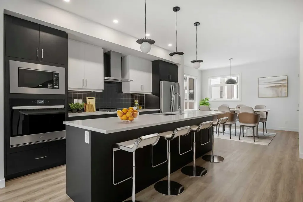 8323 8 Avenue SW Calgary AB T3H 6M8