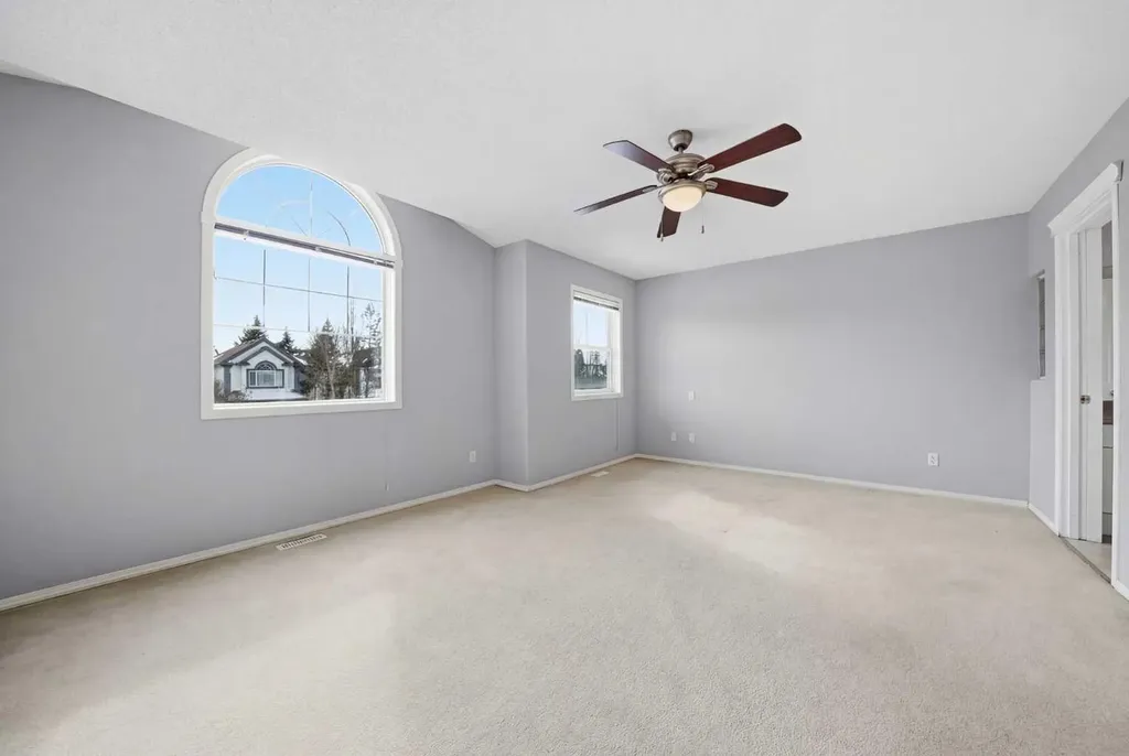 1076 Cranston Drive SE Calgary AB T3M 1A4