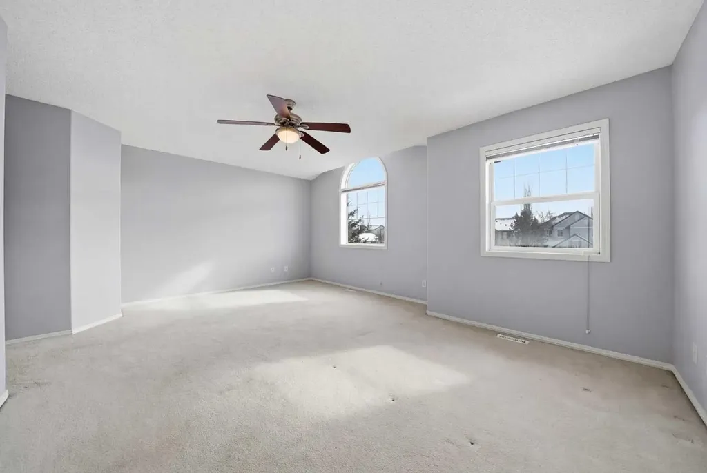 1076 Cranston Drive SE Calgary AB T3M 1A4