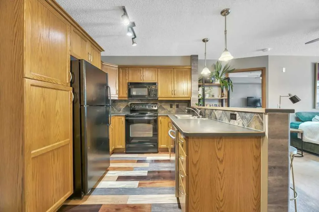 380 Marina Drive Chestermere AB T1X 0B8