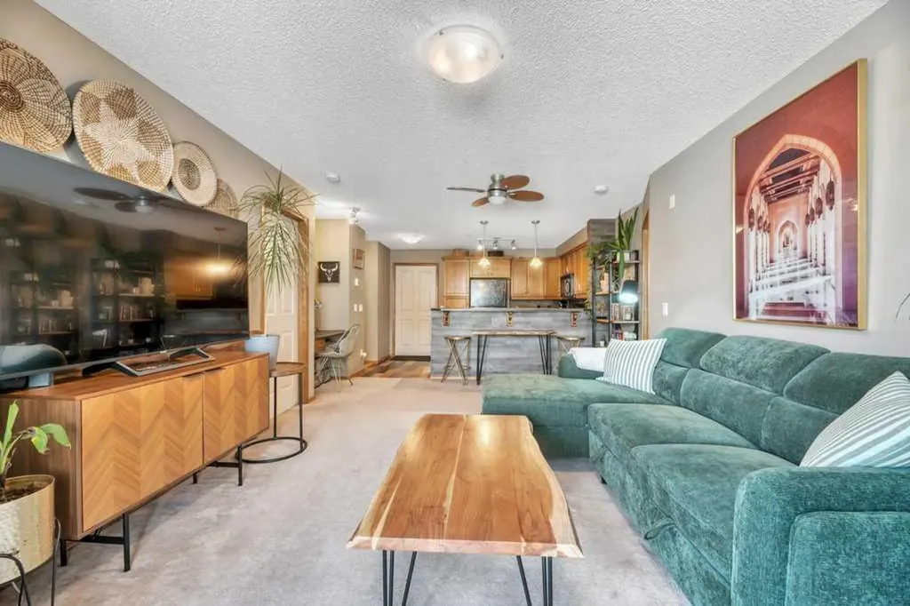 380 Marina Drive Chestermere AB T1X 0B8