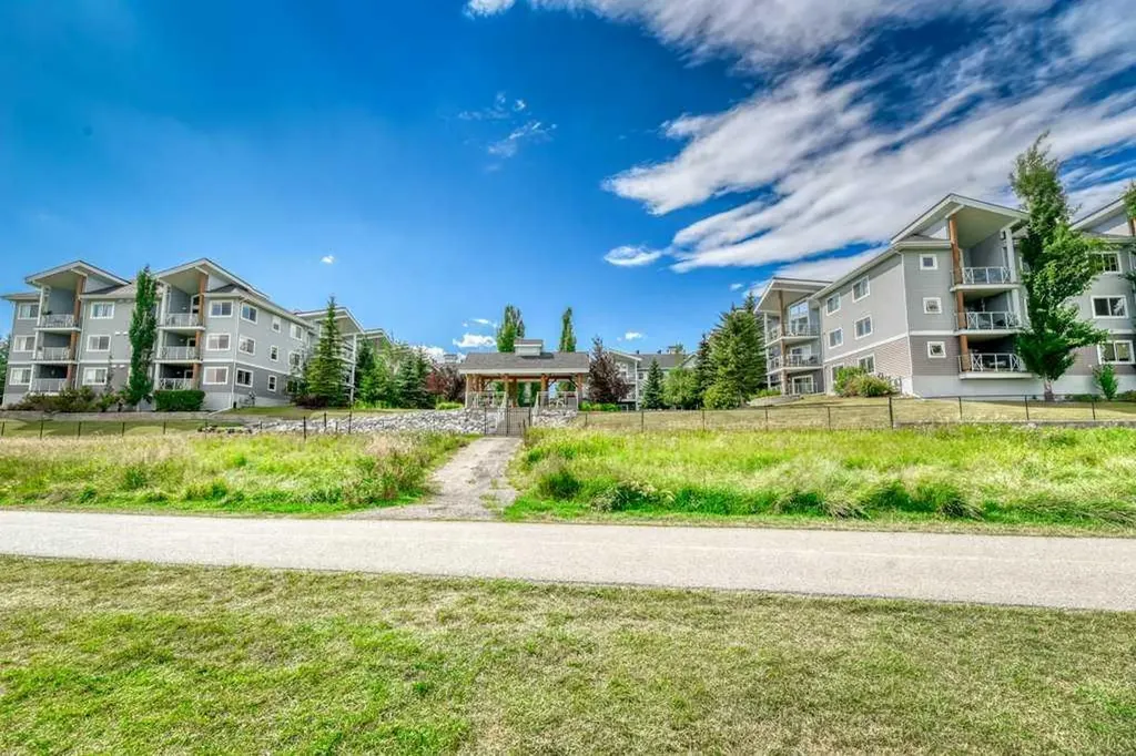 380 Marina Drive Chestermere AB T1X 0B8