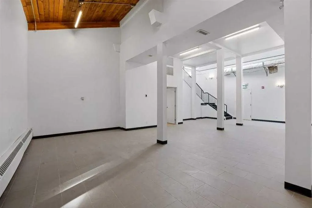 4515 Macleod Trail SW Calgary AB T2G0A5