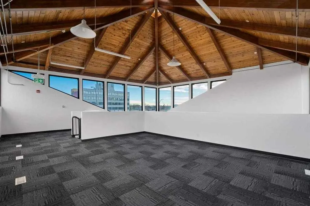 4515 Macleod Trail SW Calgary AB T2G0A5