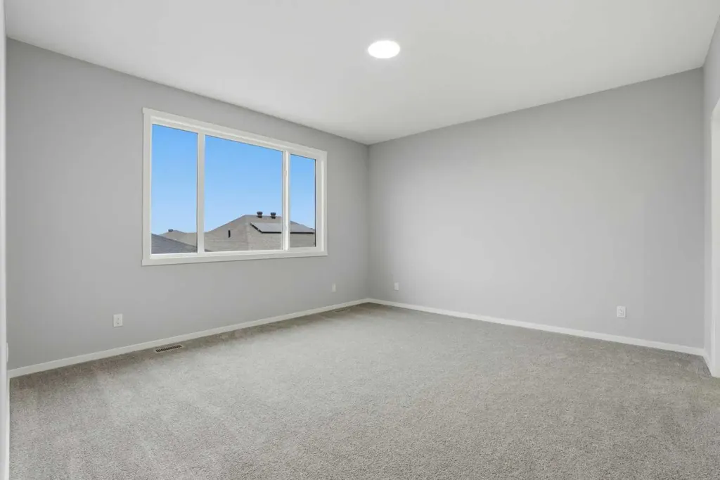 56 Cityline Manor NE Calgary AB T3N 1H7