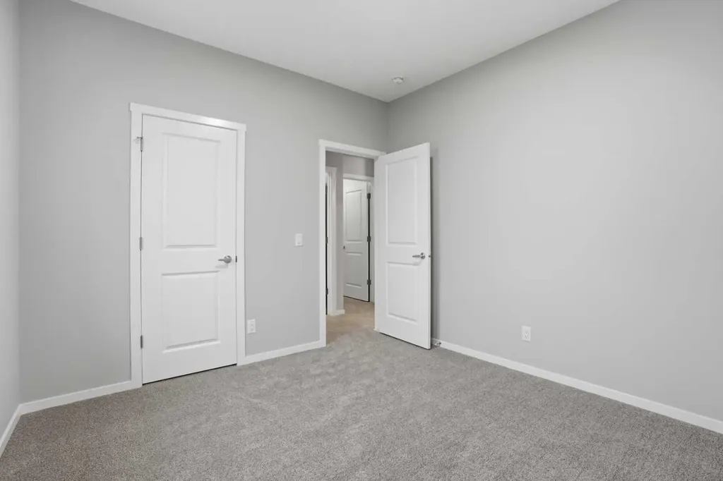 56 Cityline Manor NE Calgary AB T3N 1H7